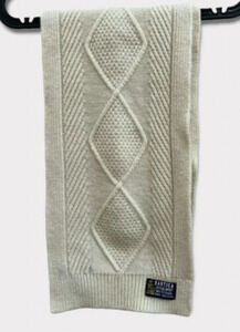 Nautica Cable Knit Wool Blend Scarf 9.5 inch by 17 inch Cream New without‎ tags‍